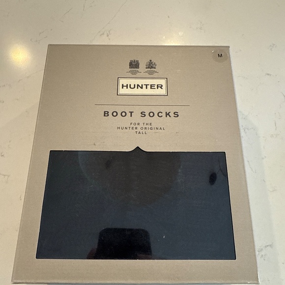 Hunter Tall Boot Socks, Cable Knit (Black), Size M - NWT - Picture 3 of 4